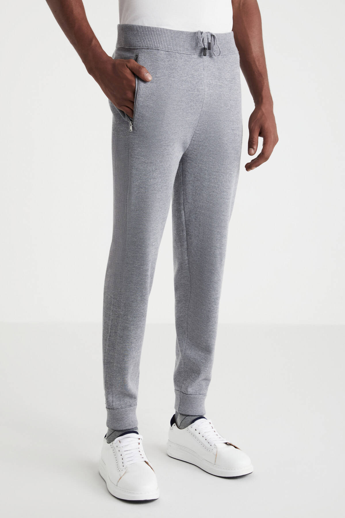 Açık Gri Merino Yün Activewear Şerit Detaylı Triko Pantolon