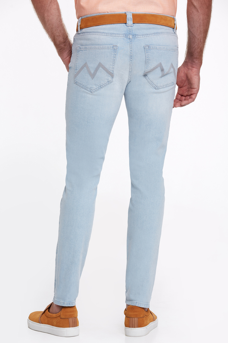 Hemington Açık Mavi Taşlama Slim Fit Denim Pantolon. 4 Hemington Açık Mavi Taşlama Slim Fit Denim Pantolon. 4