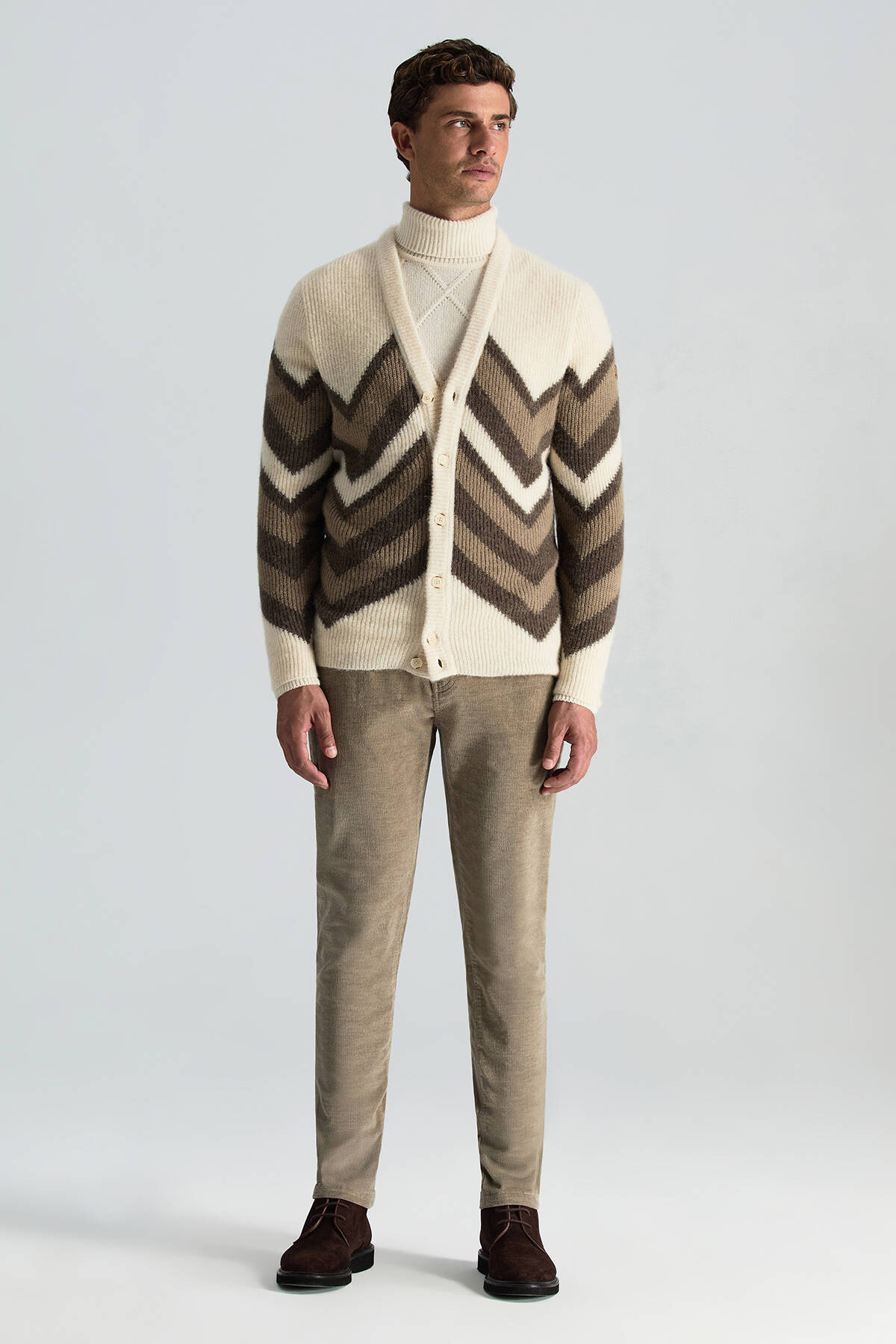 Alpaka Yün Kaşmir Karışım Zigzag Desen Bej Camel Düğmeli Hırka