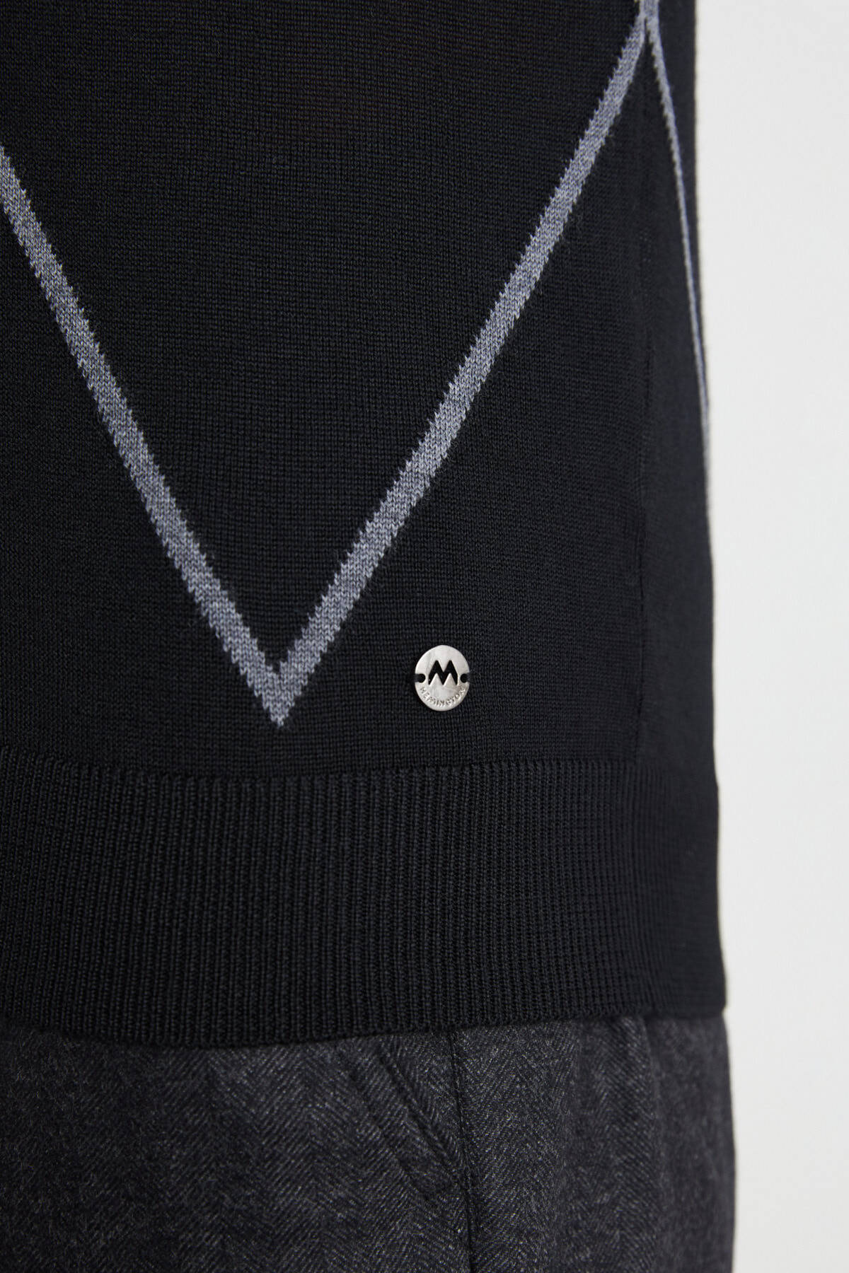 Baklava Desen Lupetto Yaka Merino Yün Siyah Triko