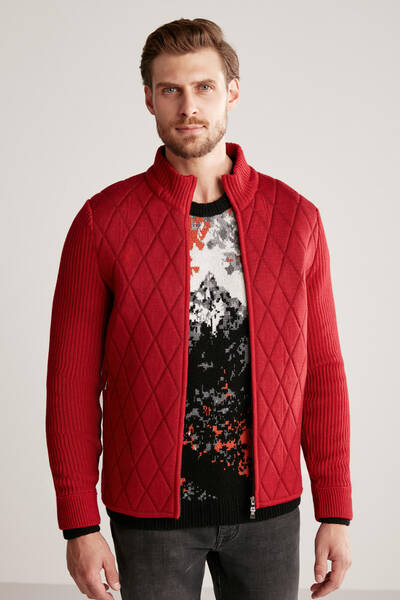 Baklava Desen Merino Yün Activewear Kırmızı Triko Mont