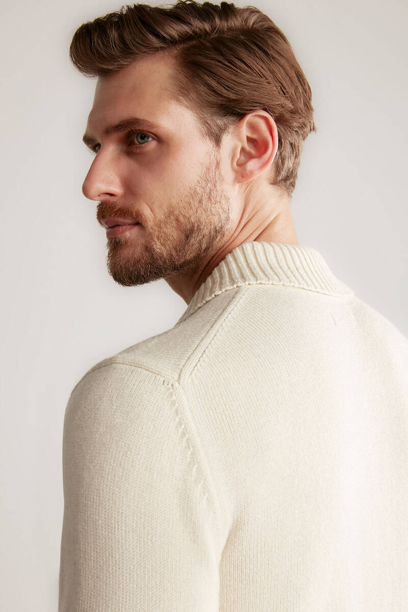 Hemington Baklava Desenli Polo Yaka Lambswool Ekru Kazak. 4 Hemington Baklava Desenli Polo Yaka Lambswool Ekru Kazak. 4