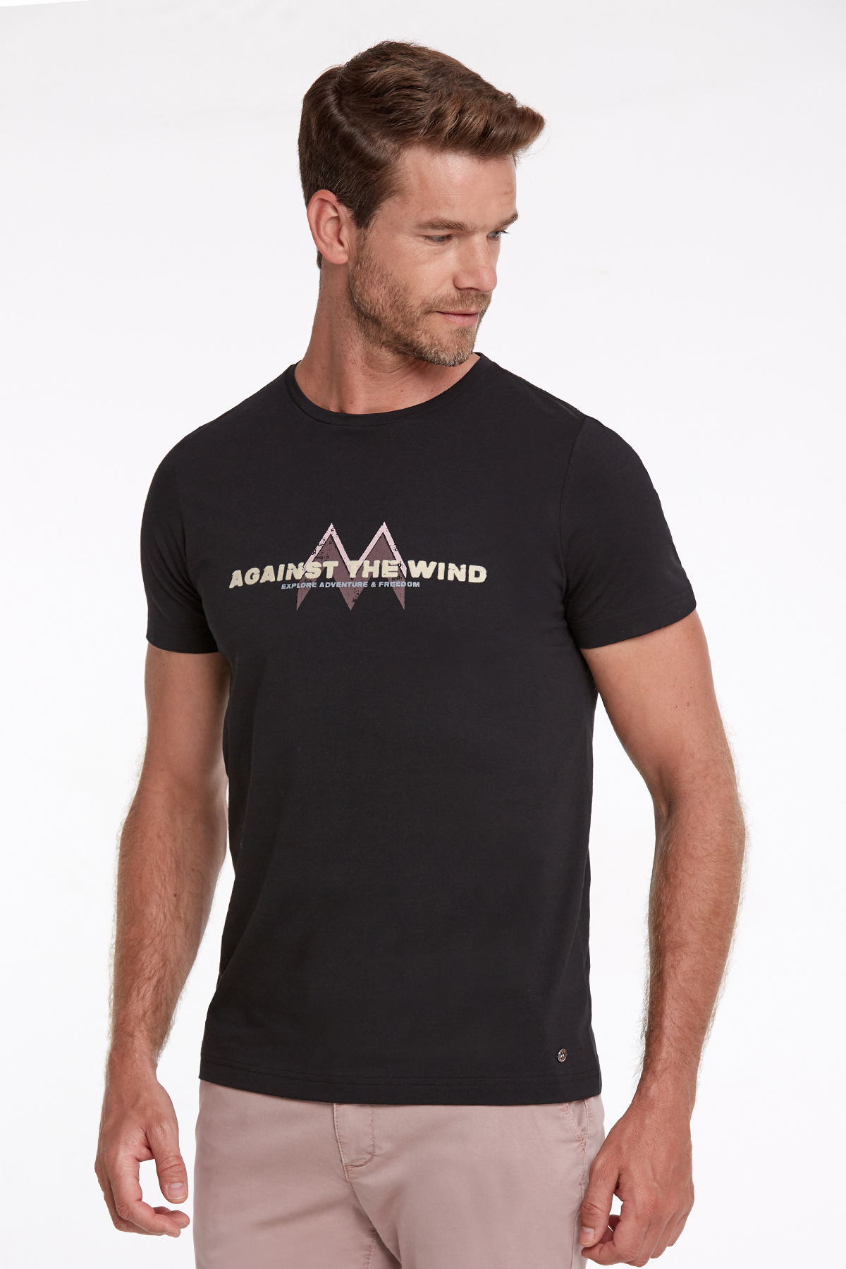 Baskı Logolu Siyah Bisiklet Yaka T-Shirt