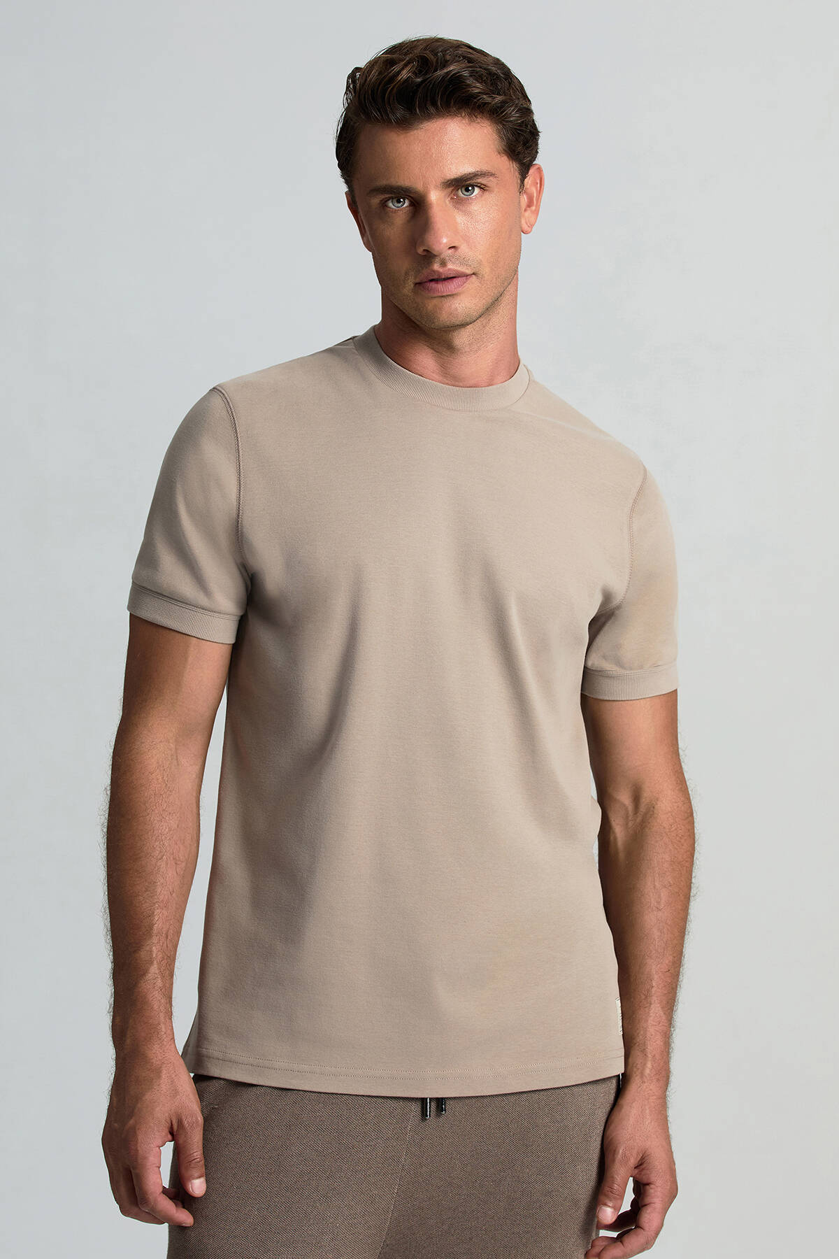 Bisiklet Yaka Bej Merserize Pamuk T-Shirt