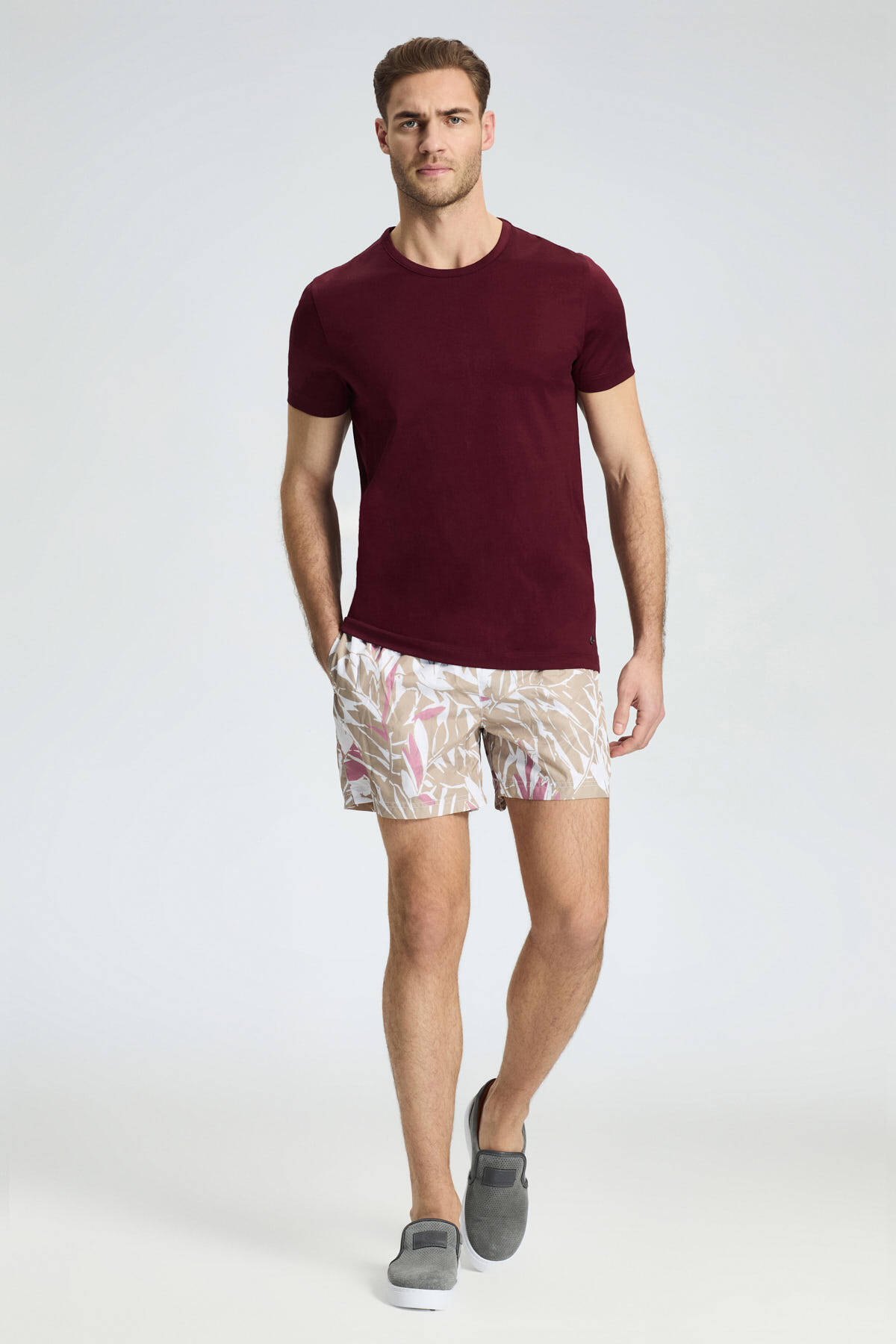 Bisiklet Yaka Bordo Basic T-Shirt
