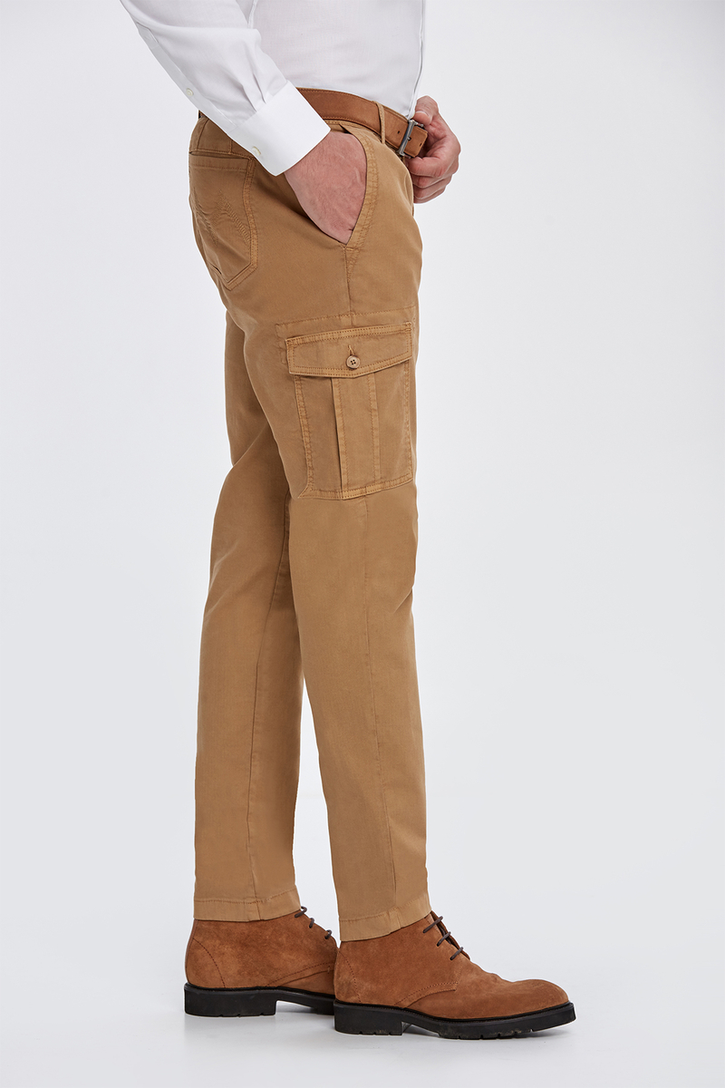 Hemington Cep Detaylı Camel Kargo Pantolon. 4 Hemington Cep Detaylı Camel Kargo Pantolon. 4