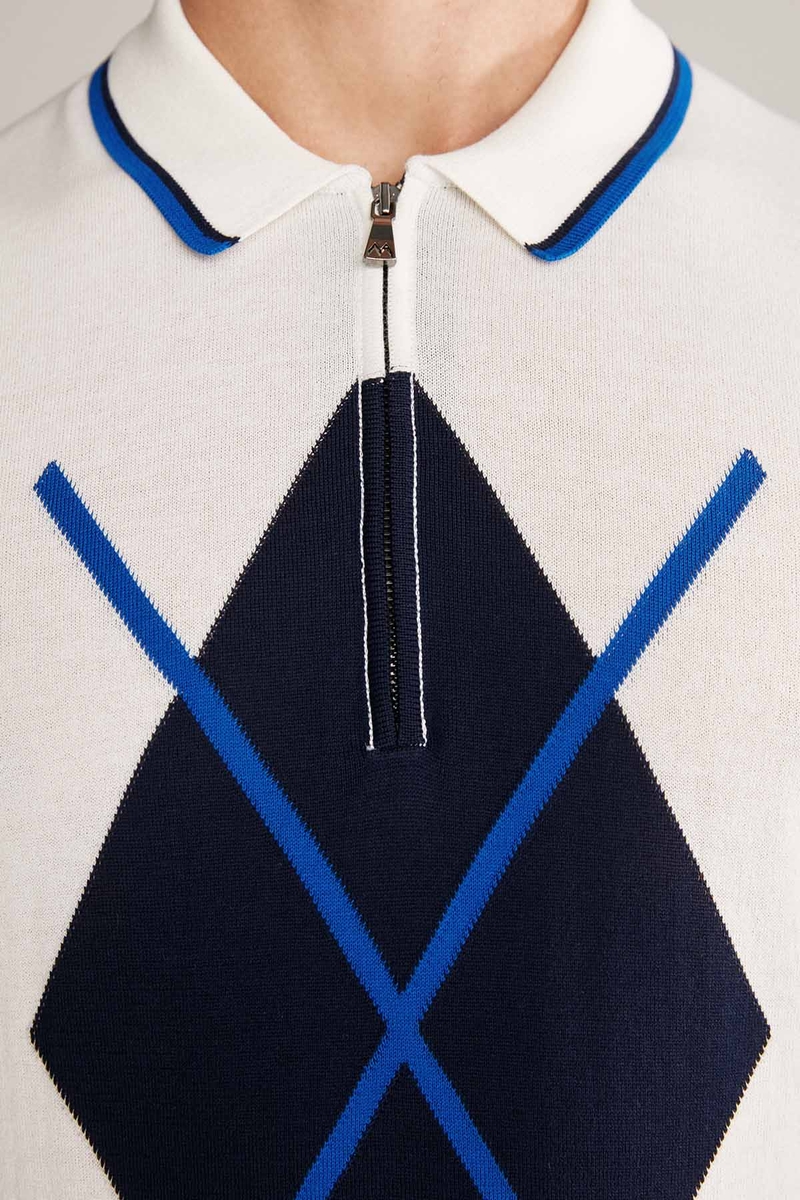 Hemington Desenli Fermuar Detaylı Beyaz Triko Polo. 6 Hemington Desenli Fermuar Detaylı Beyaz Triko Polo. 6