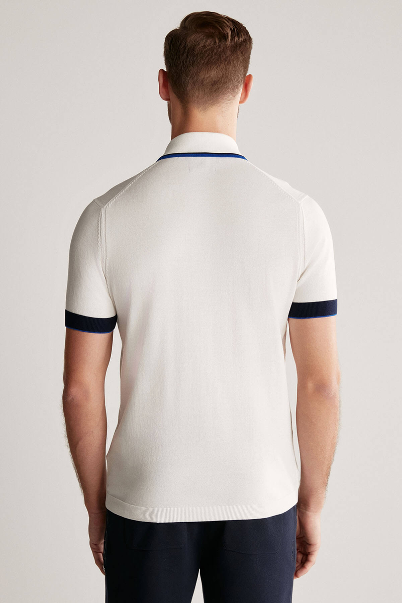 Hemington Desenli Fermuar Detaylı Beyaz Triko Polo. 5 Hemington Desenli Fermuar Detaylı Beyaz Triko Polo. 5