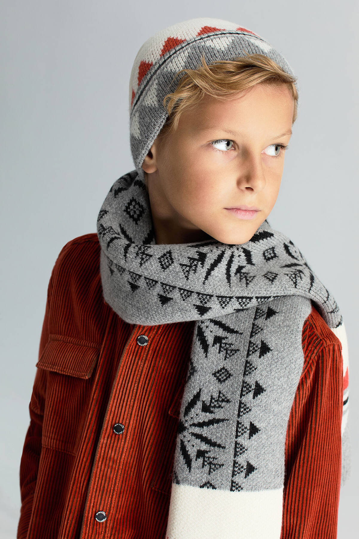 Desenli Kaşmir Karışım Gri Çocuk Bere