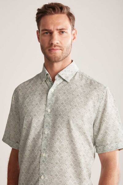 Etnik Desen Yeşil Gizli Düğme Kısa Kollu Tencel Gömlek - Hemington