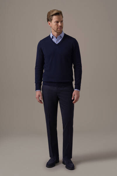 Extrafine Merino V Yaka Lacivert Triko - Hemington