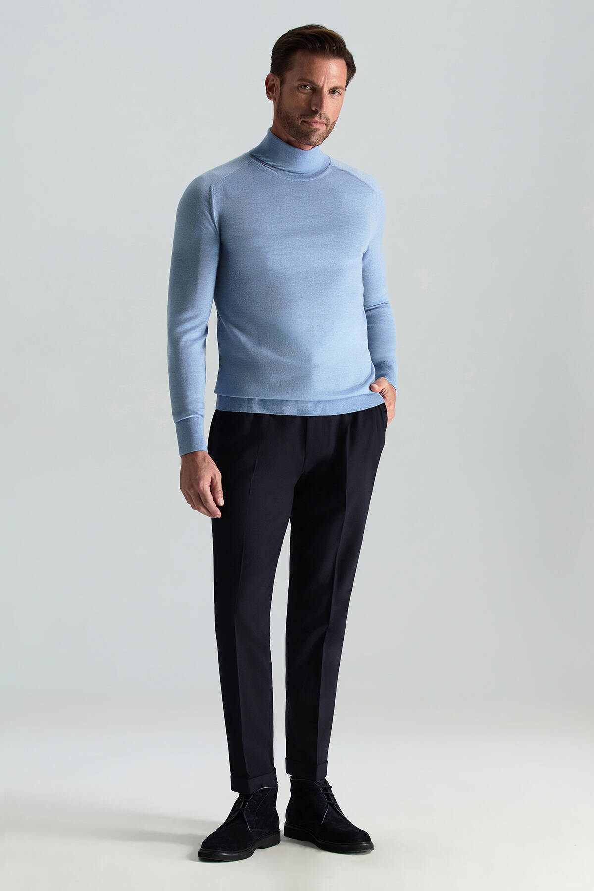 Gök Mavisi Boğazlı Slim Fit Merino Yün Triko