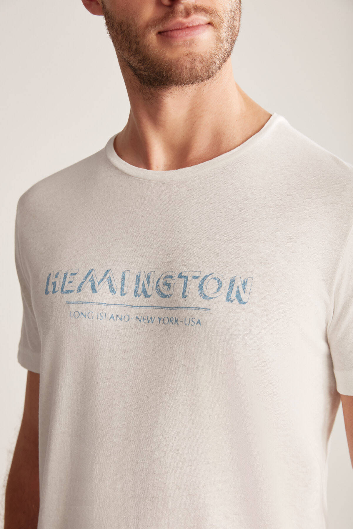 Hemington Baskılı Keten Pamuk Karışımlı Beyaz T-Shirt