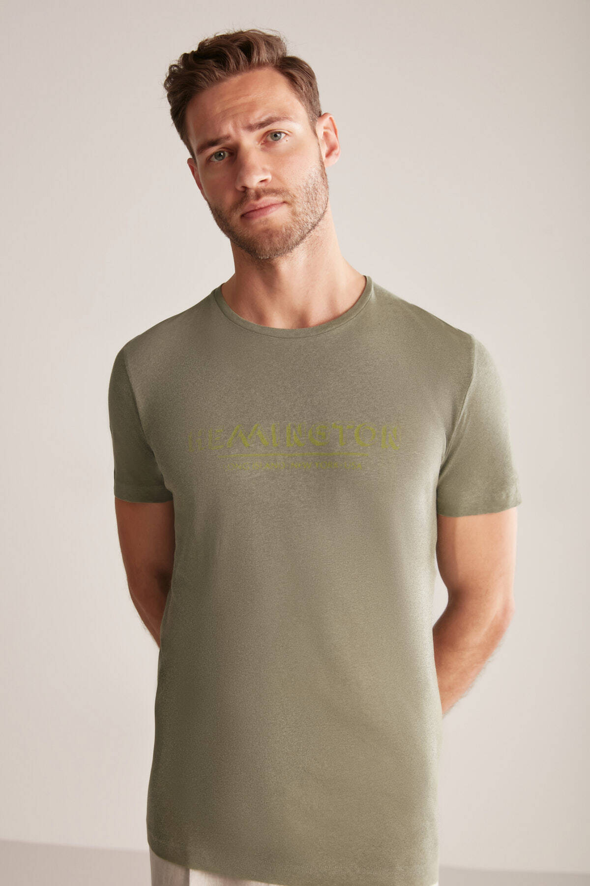 Hemington Baskılı Keten Pamuk Karışımlı Haki T-Shirt