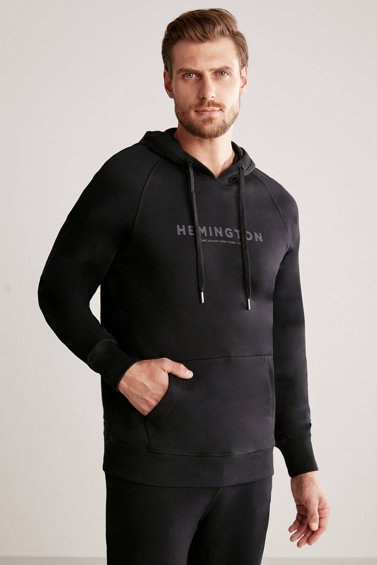 Hemington Logolu Kapüşonlu Siyah Hoody