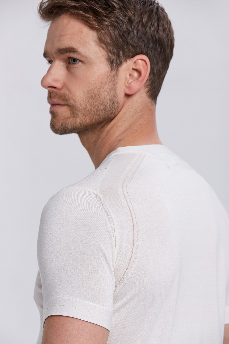 Hemington İpek Karışımlı Desenli Kırık Beyaz Triko T-Shirt. 5