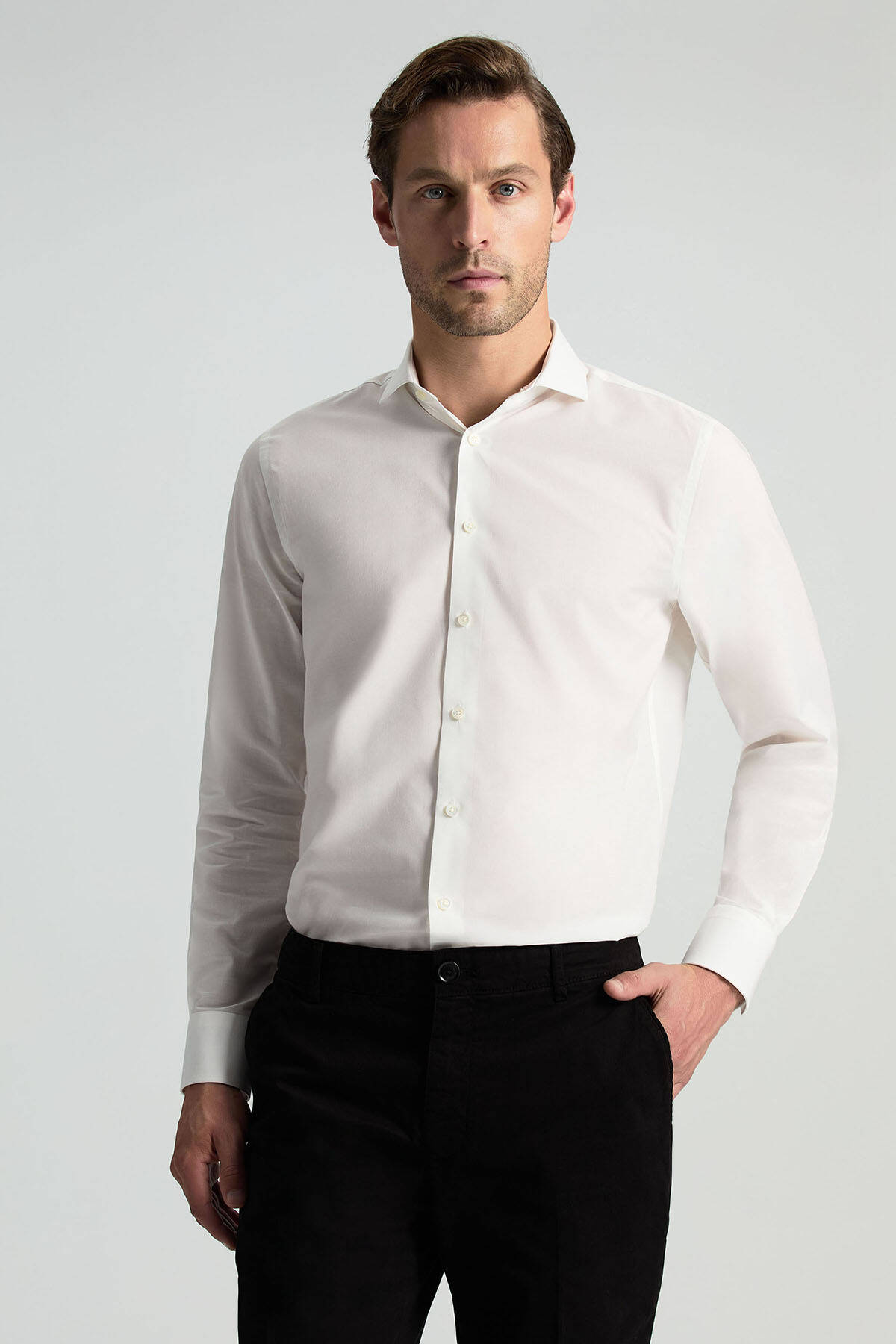 İpek Pamuk Karışım İtalyan Yaka Beyaz Gömlek