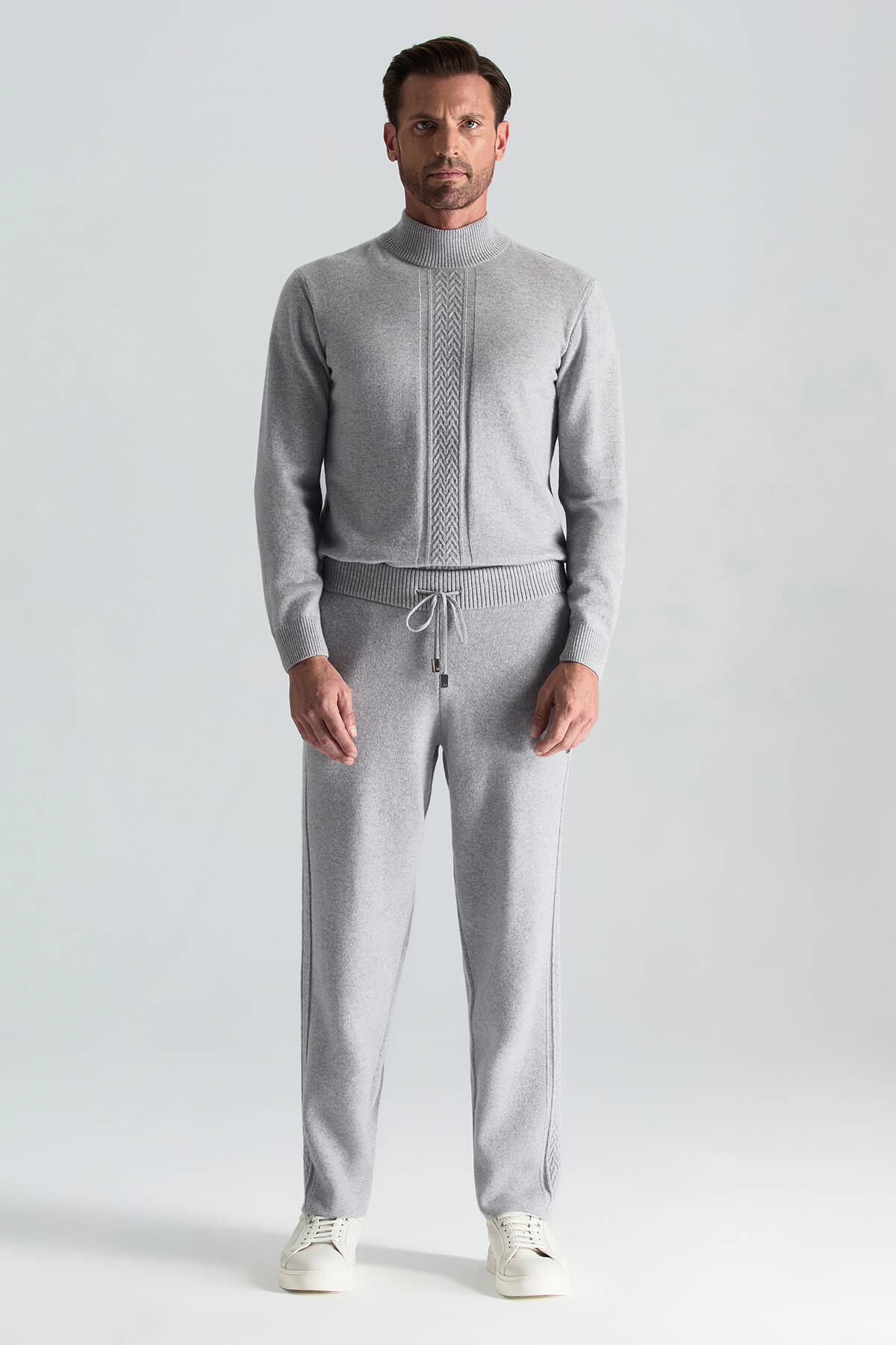 Kaşmir-İpek-Yün Karışım M Desenli Açık Gri Triko Pantolon