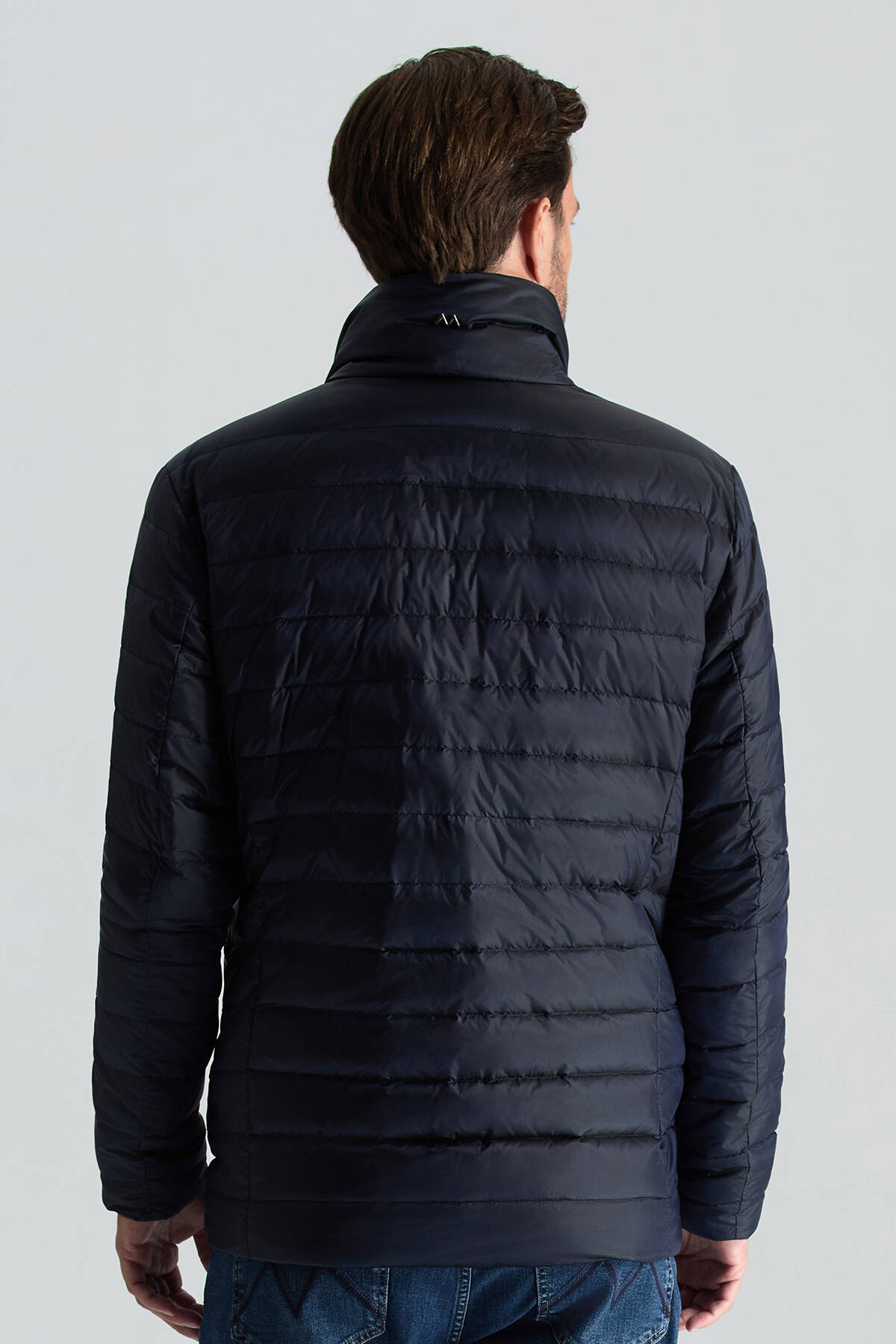 Kaz Tüyü Dolgulu Lacivert İnce Spor Mont