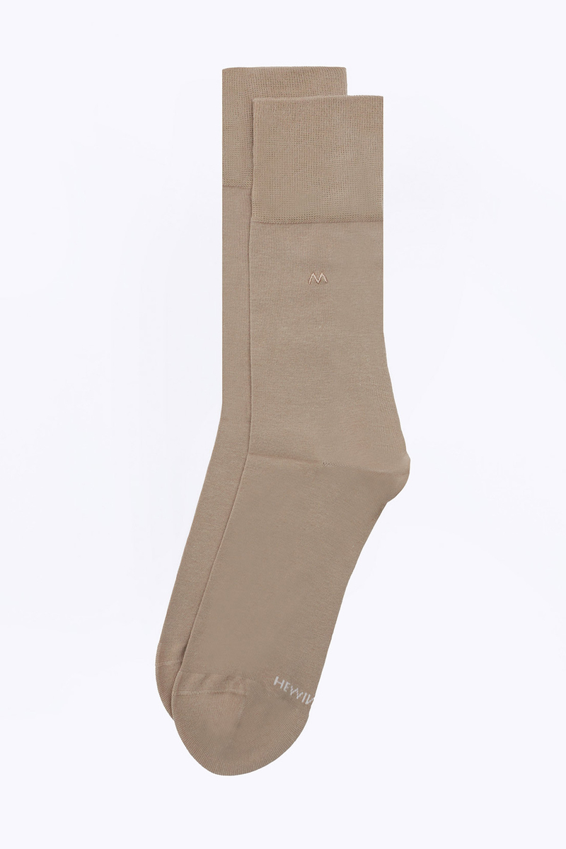 Hemington Kum Rengi Pamuklu Yazlık Çorap. 2