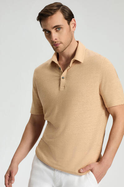 Saf Keten Kum Rengi Polo Yaka T-Shirt