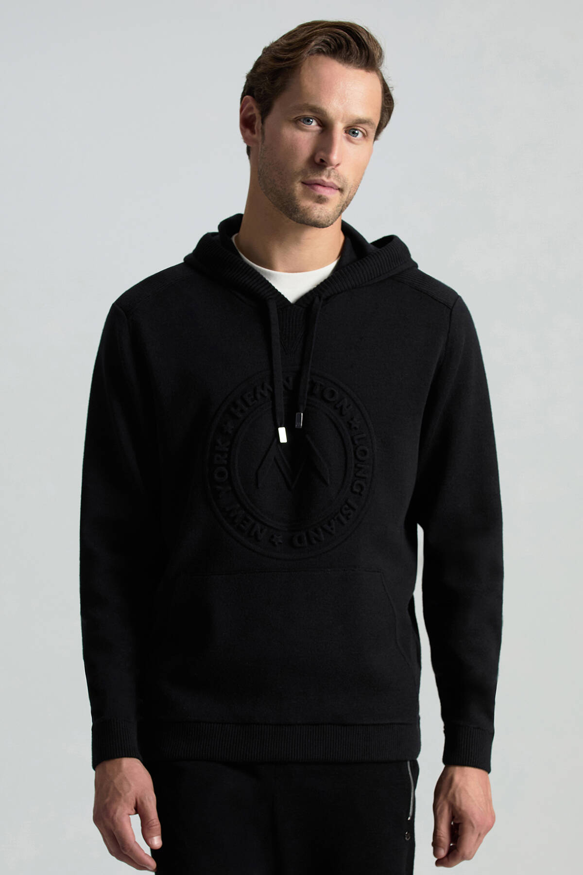 M Logolu Kapüşonlu Siyah Hoody
