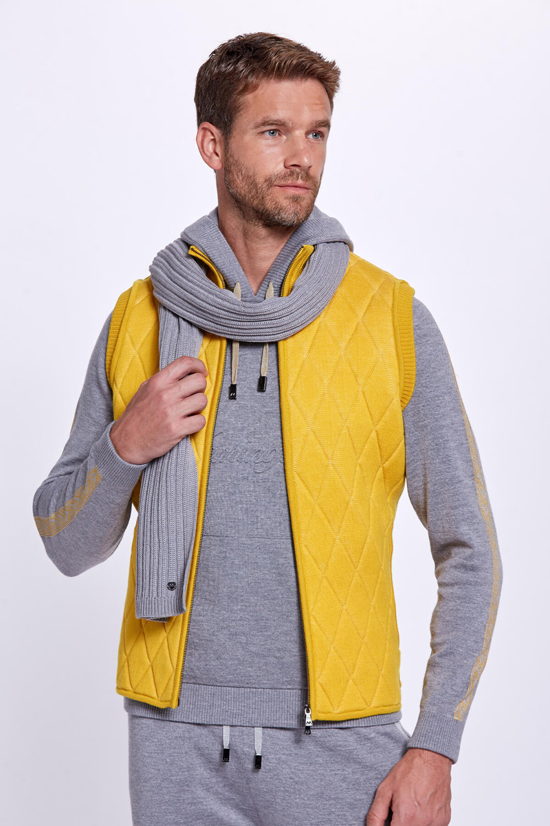 Hemington Merino Yün Açık Gri Atkı. 2 Hemington Merino Yün Açık Gri Atkı. 2