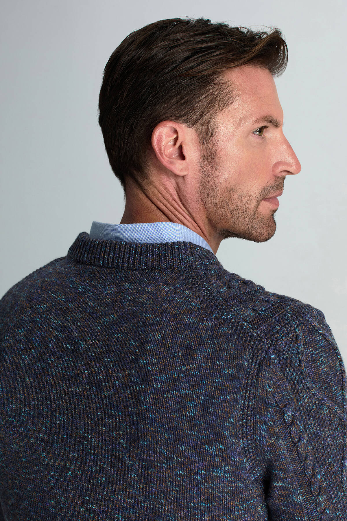 Merino Yün-İpek Karışım Aran Örgü Desen Bisiklet Yaka Lacivert Kazak