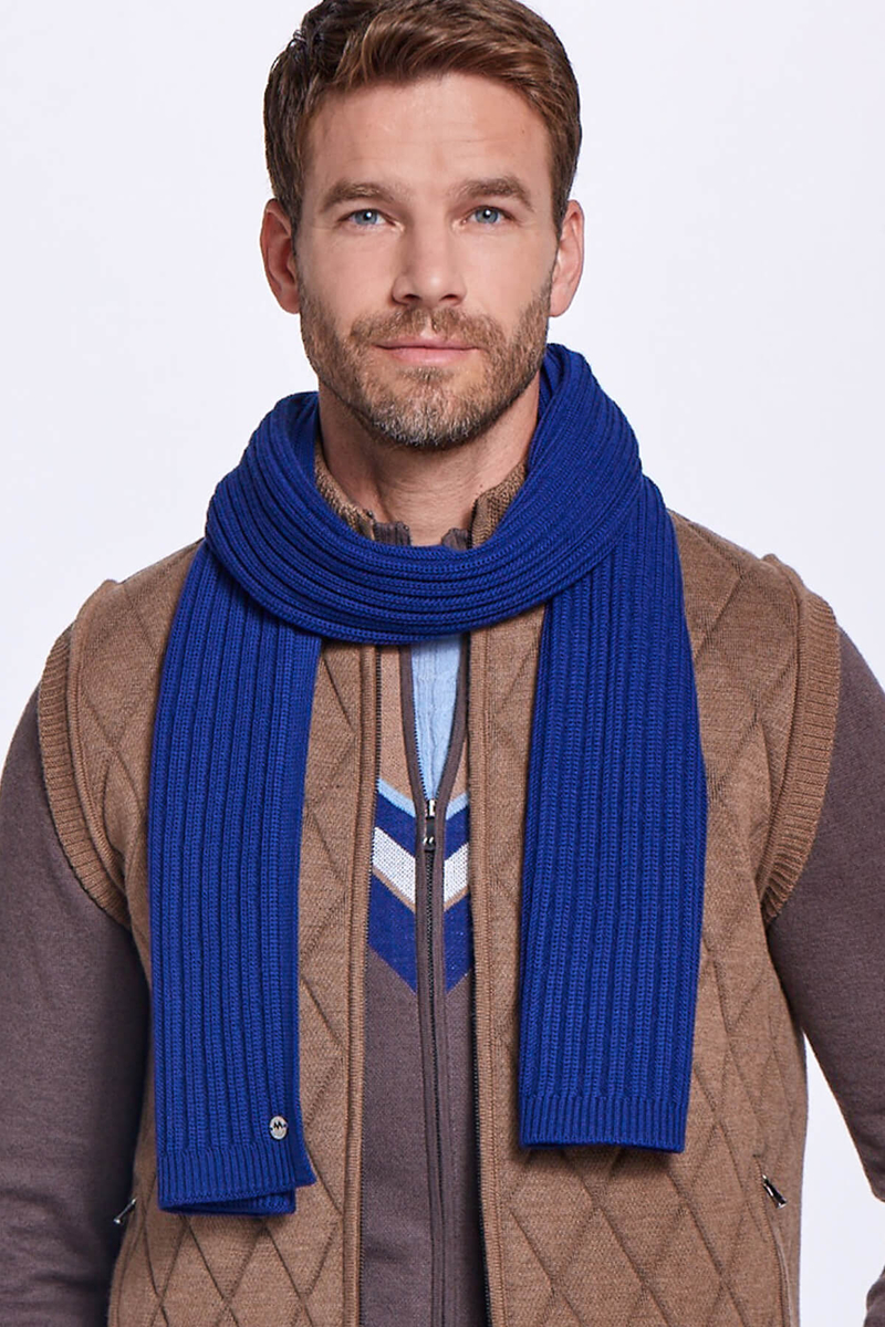 Hemington Merino Yün Koyu Mavi Atkı. 4 Hemington Merino Yün Koyu Mavi Atkı. 4