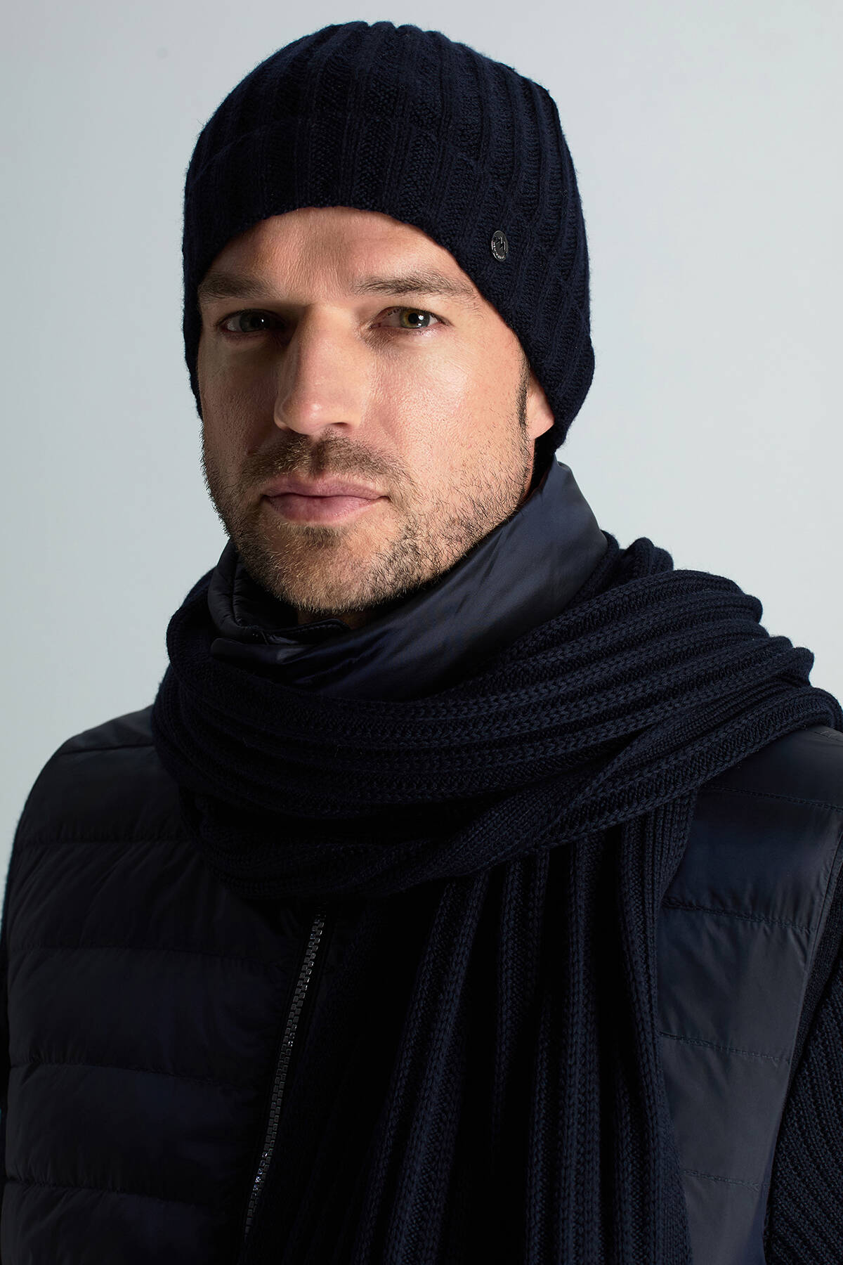 Örgü Desenli Lacivert Merino Yün Su İtici Bere