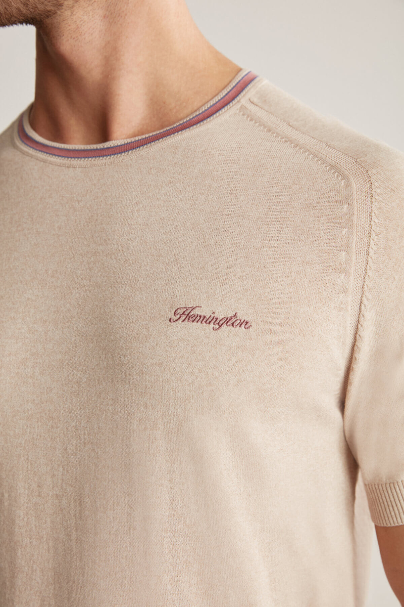 Hemington Nakış Logolu Yaka Detaylı Krem Rengi Triko T-Shirt. 6
