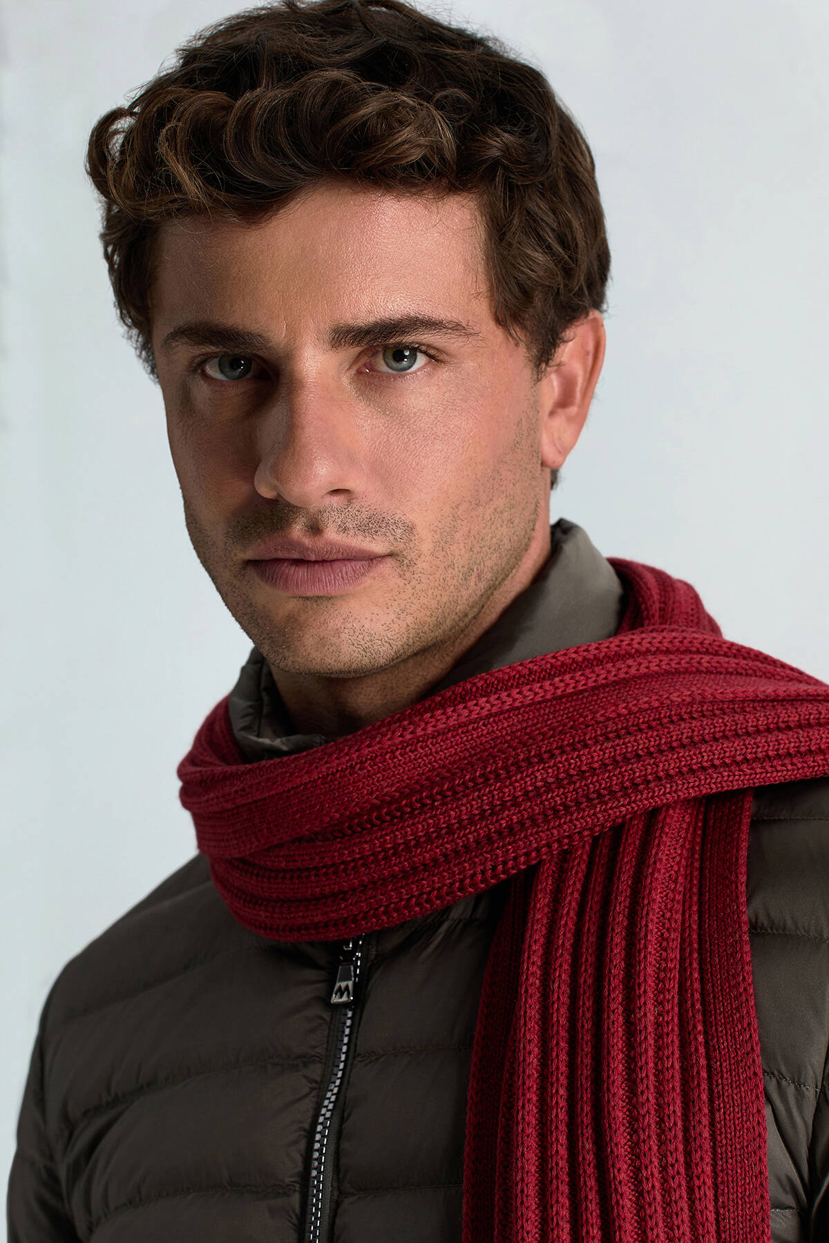 Örgü Desenli Merino Yün Kırmızı Atkı