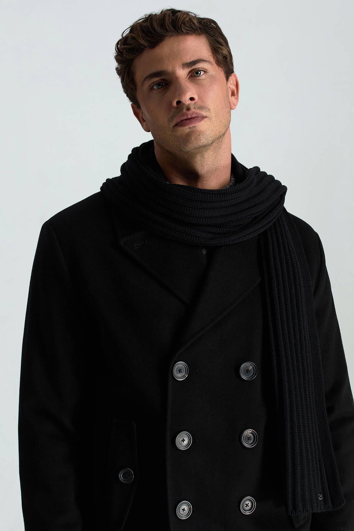 Örgü Desenli Merino Yün Siyah Atkı