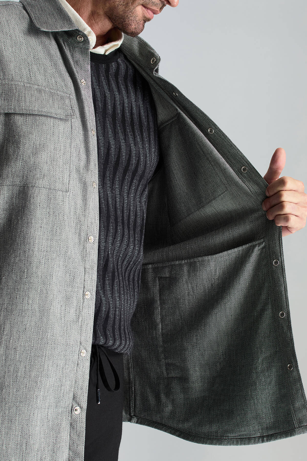 Pamuk Tencel Kumaş Metal Düğmeli Antrasit Ceket Gömlek