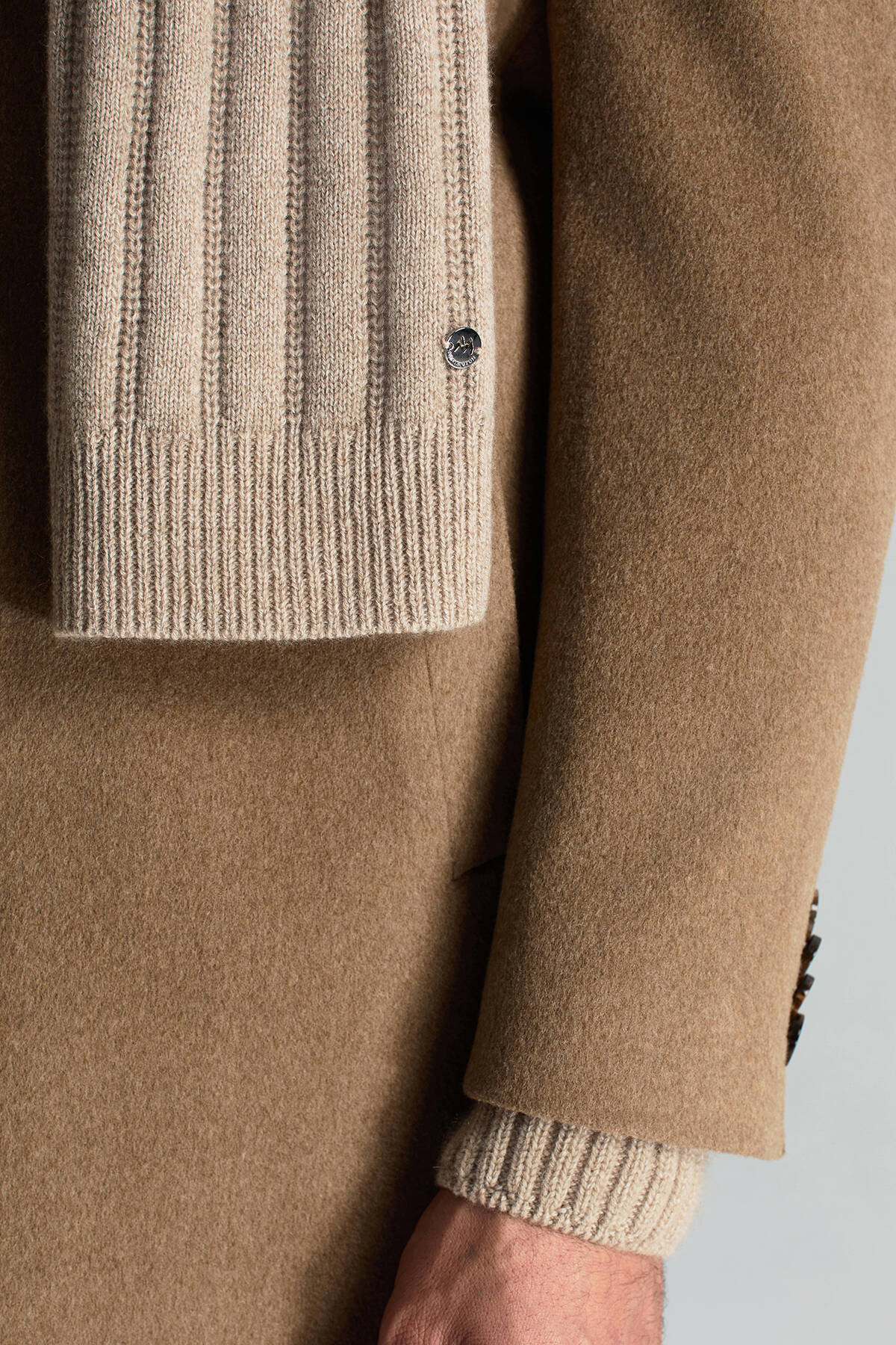 Saf Kaşmir Örgü Desenli Camel Atkı