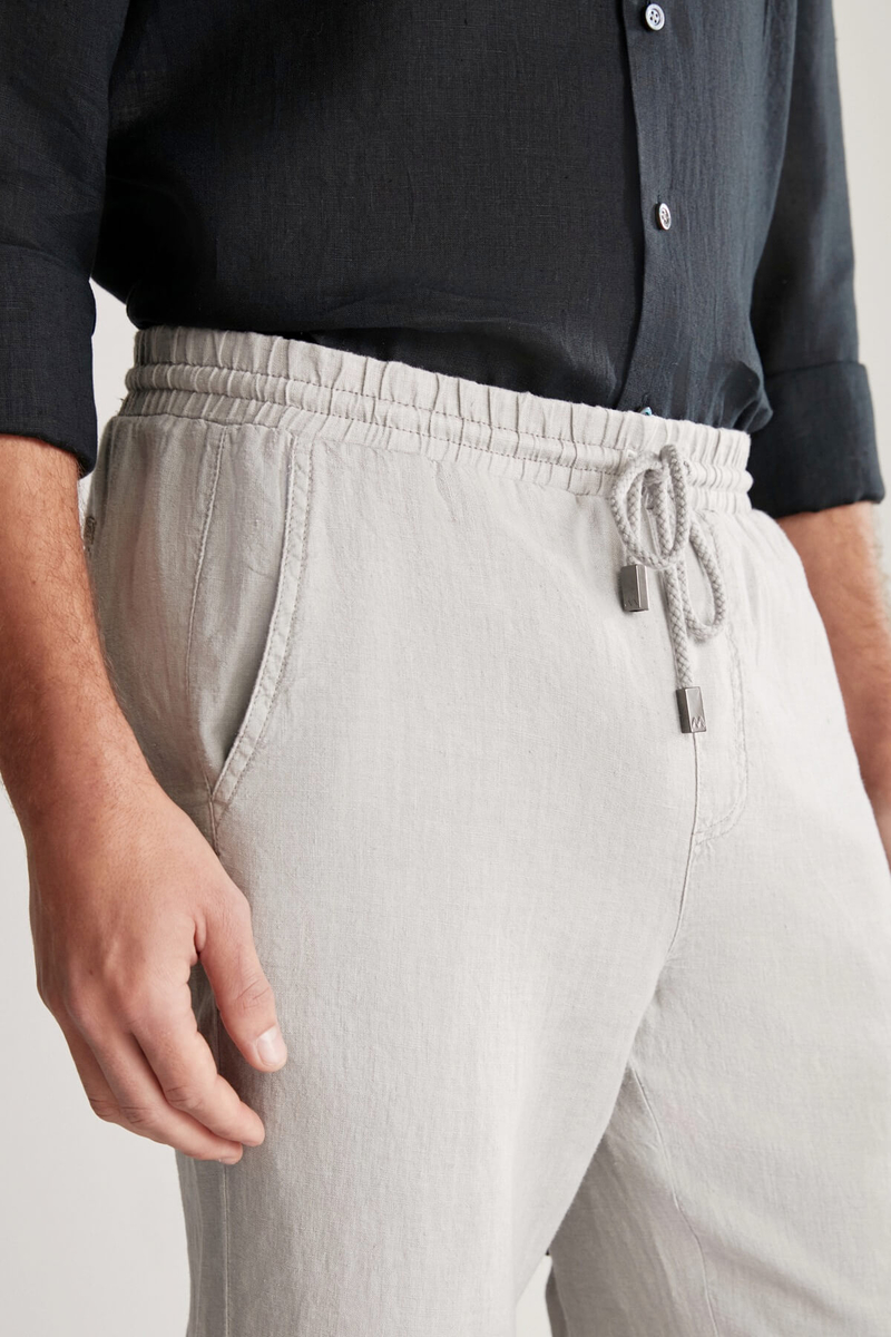Hemington Saf Keten Bağcıklı Açık Gri Pantolon. 4 Hemington Saf Keten Bağcıklı Açık Gri Pantolon. 4