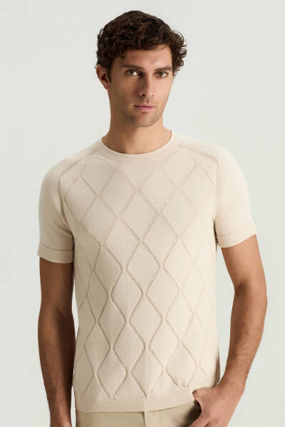 Saf Pamuk Argyle Örme Desen Bisiklet Yaka Bej Triko T-Shirt