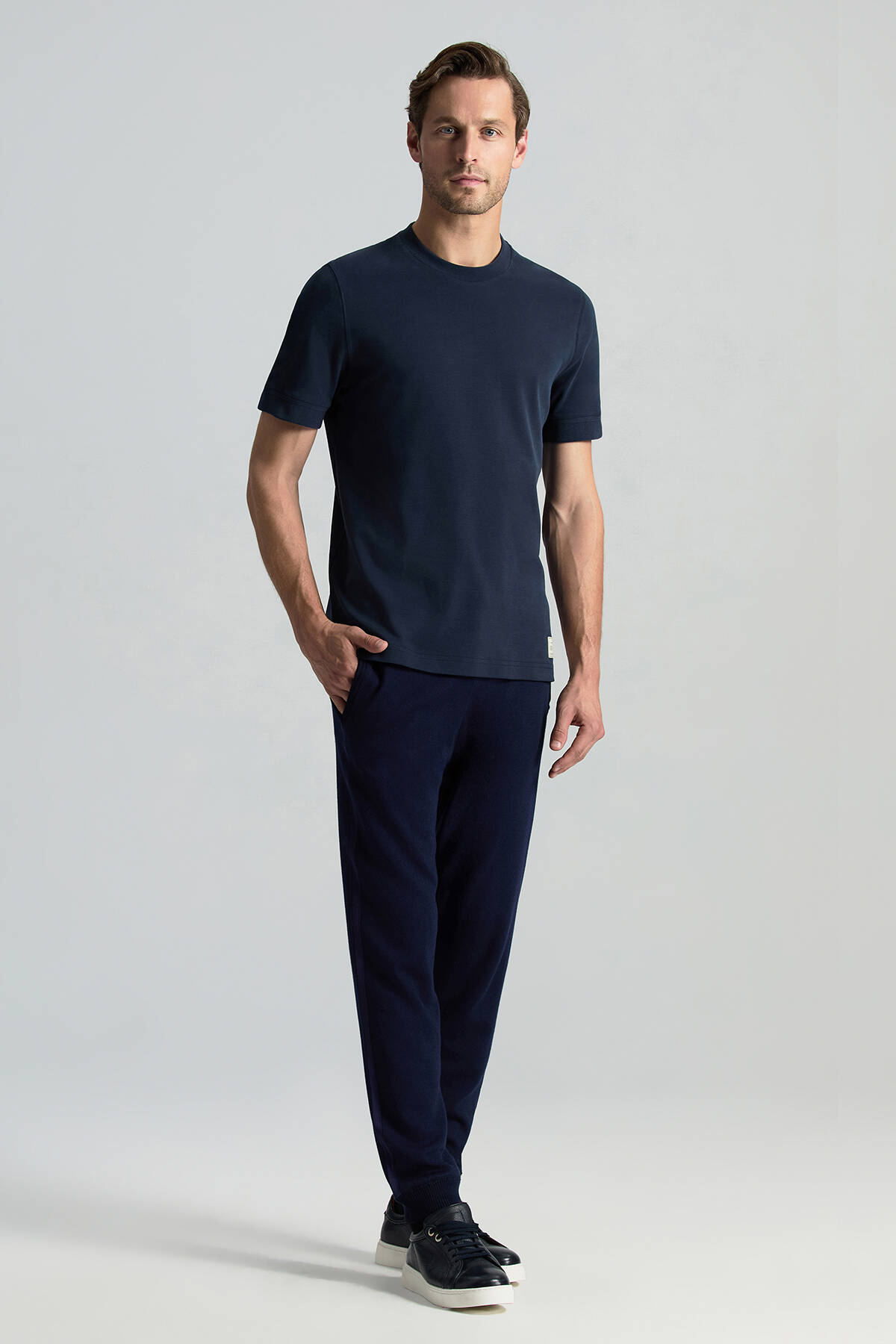 Saf Pamuk Bisiklet Yaka Lacivert Basic T-Shirt