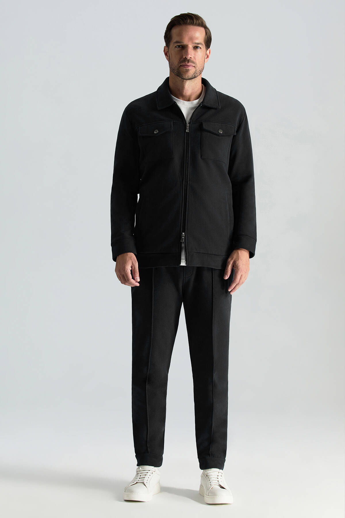 Saf Pamuk Metal Düğmeli Siyah Spor Ceket