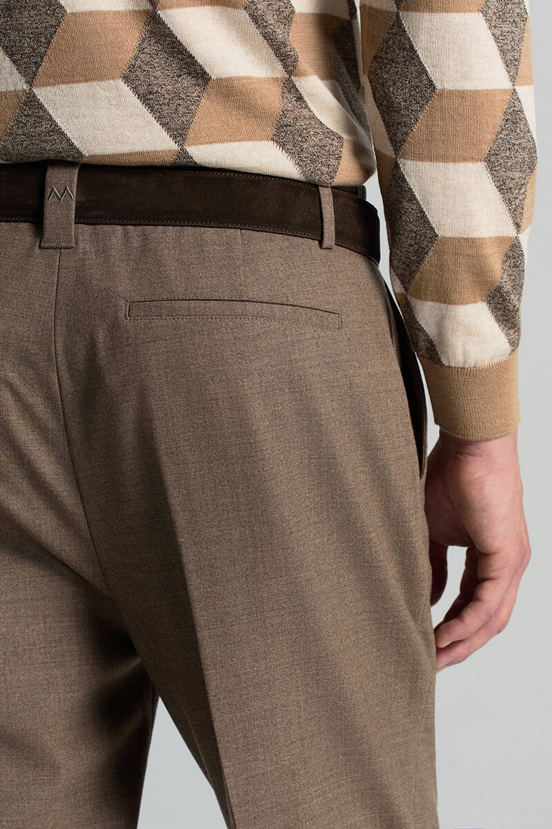 Saf Yün Bağcık Detaylı Tütün Rengi Chino Jogger Pantolon