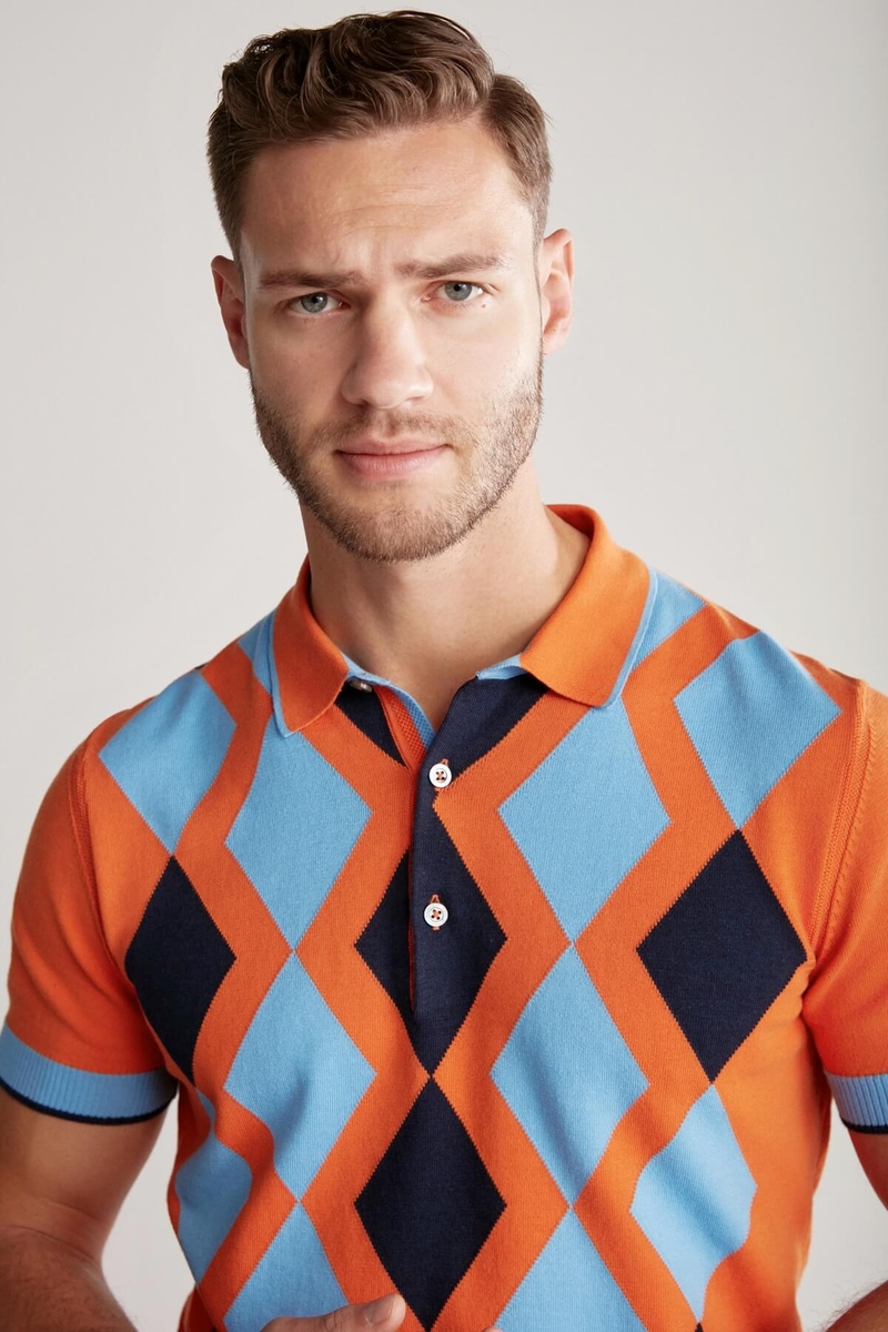 Hemington Turuncu Mavi Baklava Desen Triko Polo. 1 Hemington Turuncu Mavi Baklava Desen Triko Polo. 1