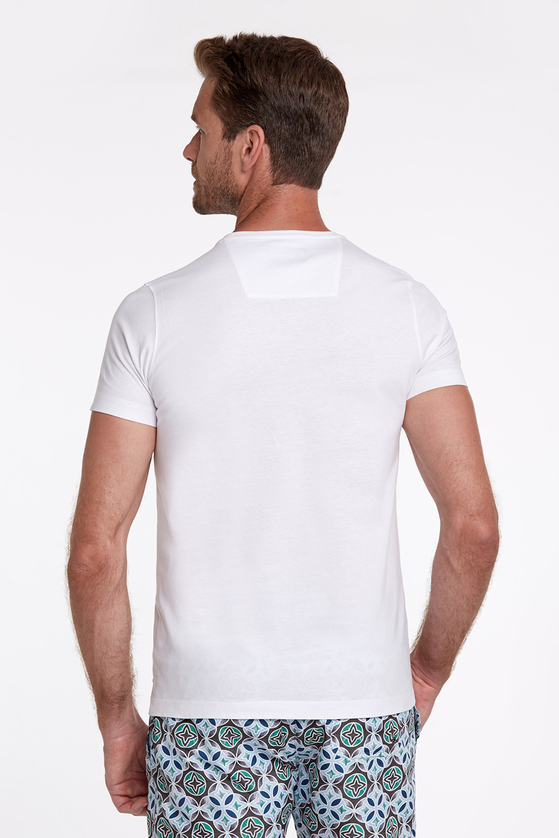 Hemington Yeşil Baskılı Bisiklet Yaka Beyaz T-Shirt. 4 Hemington Yeşil Baskılı Bisiklet Yaka Beyaz T-Shirt. 4